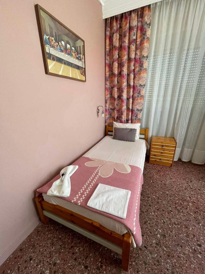 Hotel Angela Аспровалта Екстериор снимка